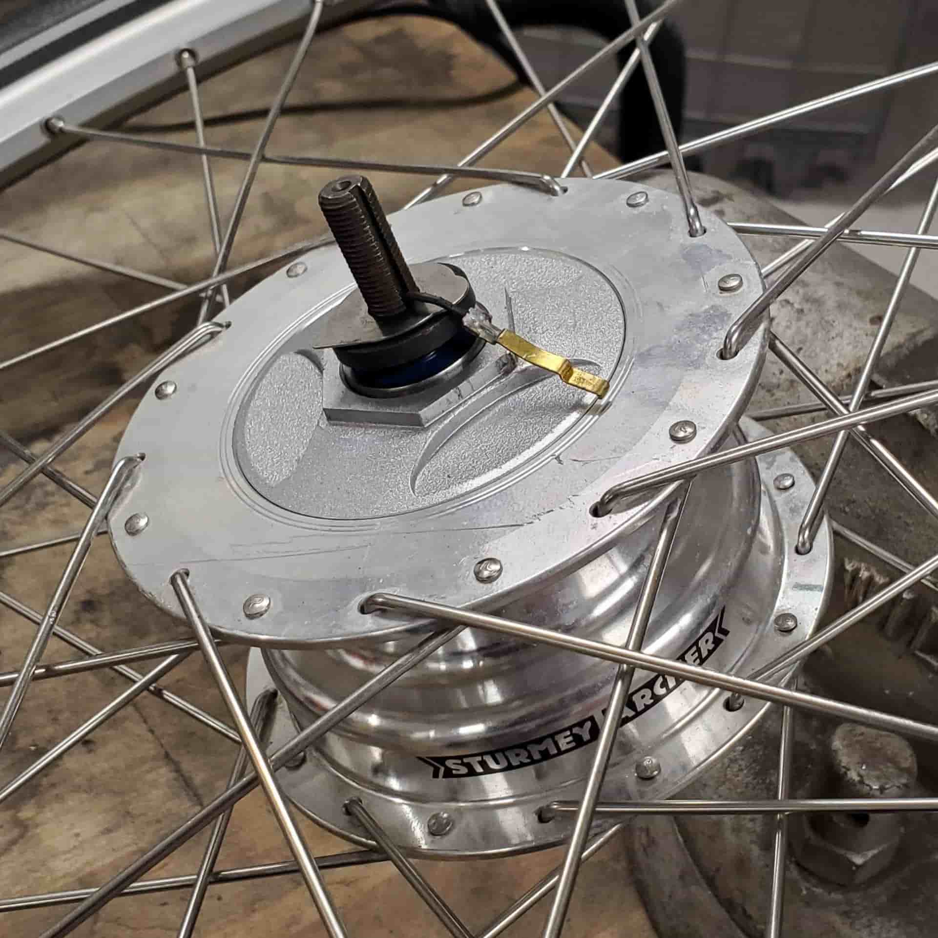 bluebike front hub